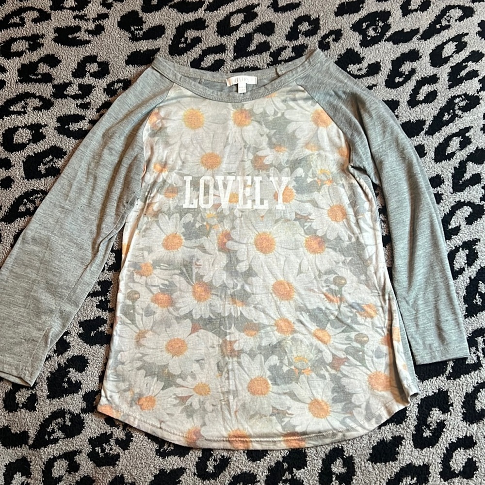 Delia’s lovely baseball tee